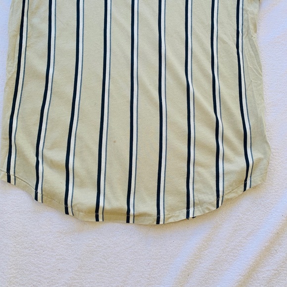 Abercrombie striped tee shirt - Picture 3 of 6